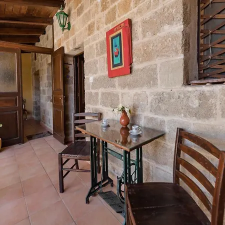 Secret Garden - Old Town Apartment Rhodes City Exterior photo