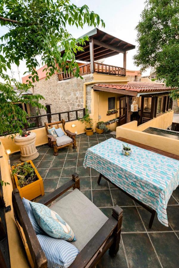Secret Garden - Old Town Apartment *